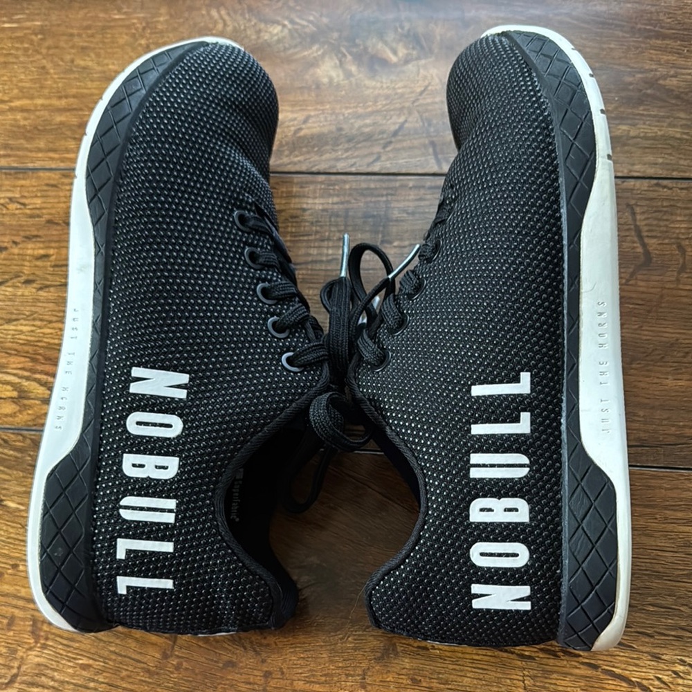 NOBULL Black Trainer